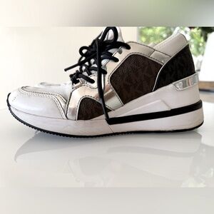 Michael Kors MK Liv Trainer Wedge Women’s Sneakers Ref: HJ20E size: 5.5M